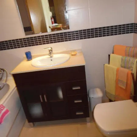 - Frente à E Vista Mar