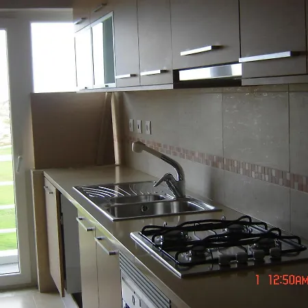 - Frente à E Vista Mar Peniche