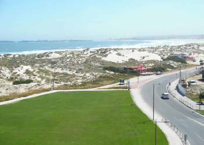 - Frente A E Vista Mar ペニシェ